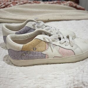 Vintage Havana Women's White, Pink, and Purple Sneakers